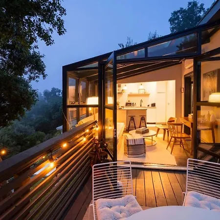 Canyon Crest Cottage And Garden In Topanga Canyon